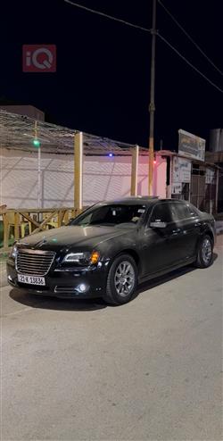 کرایسلەر 300